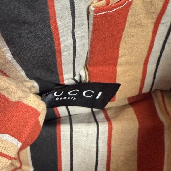 Gucci Beauty Black Cosmetic Bag - Picture 3 of 5